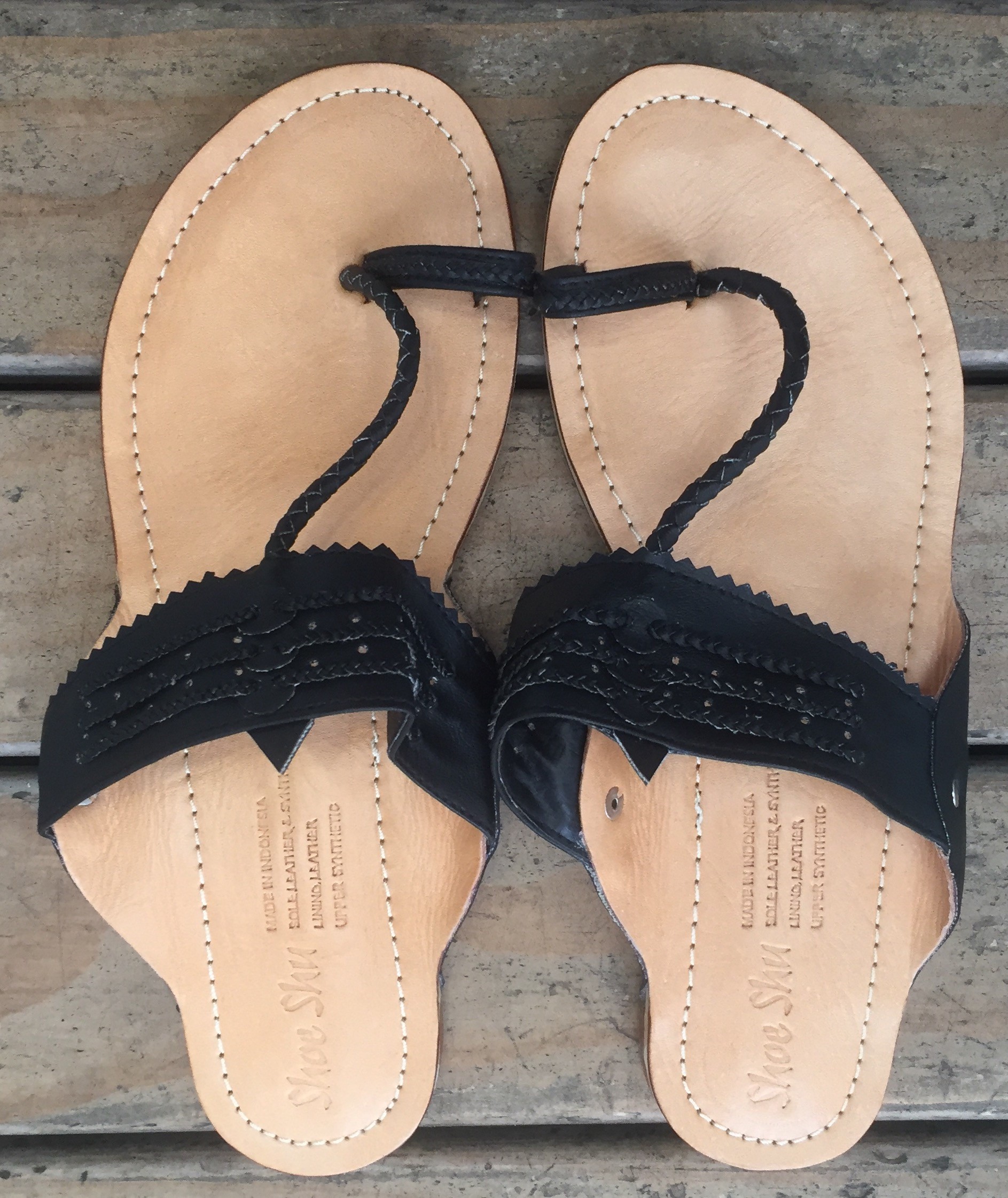 leather toe thongs