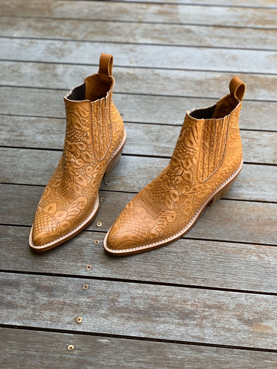 leather boho shoes