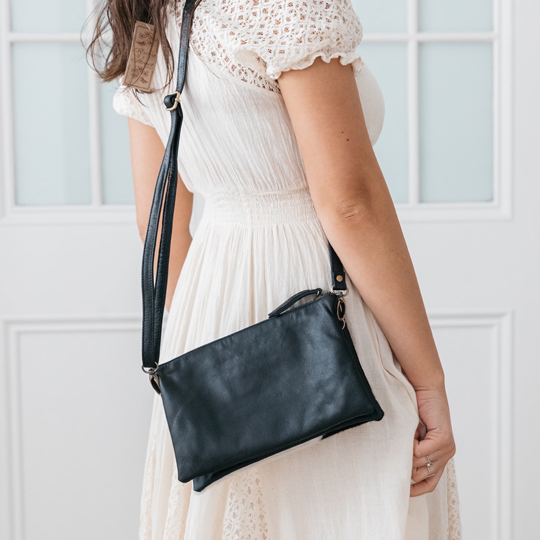 Hide purses clearance